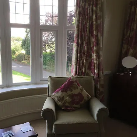 Bed and Breakfast Westergate House