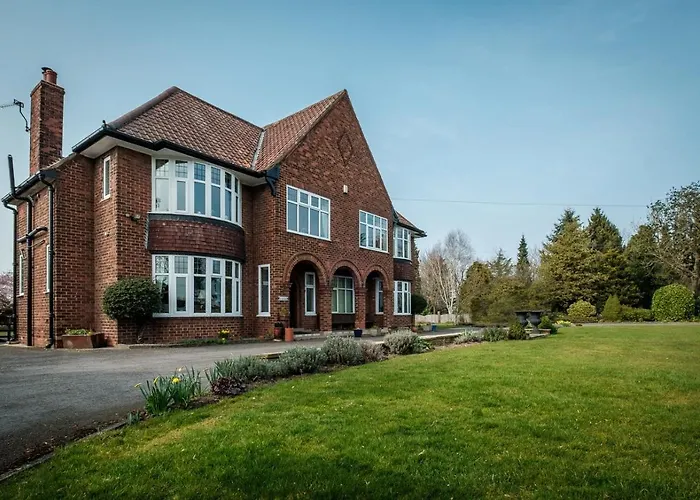 Westergate House Bed & Breakfast 4*