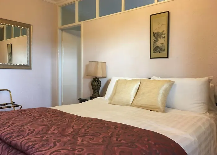 Bed & Breakfast Westergate House